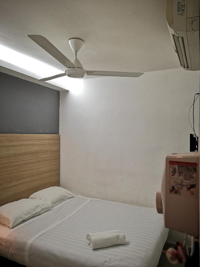 Dragon Door Hotel Sitiawan Luaran gambar